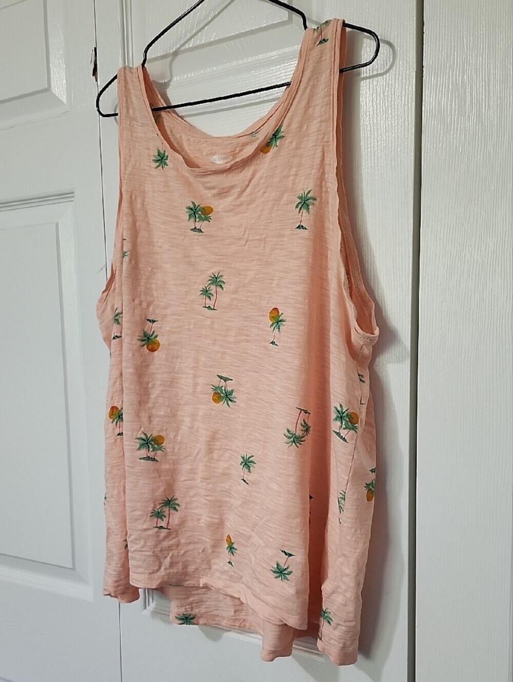 Old Navy Peach Palm Print Tank Top - Picture 3 of 3
